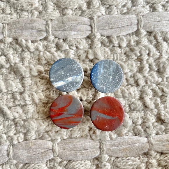 Handmade Studs 2-pack - Picture 2 of 4